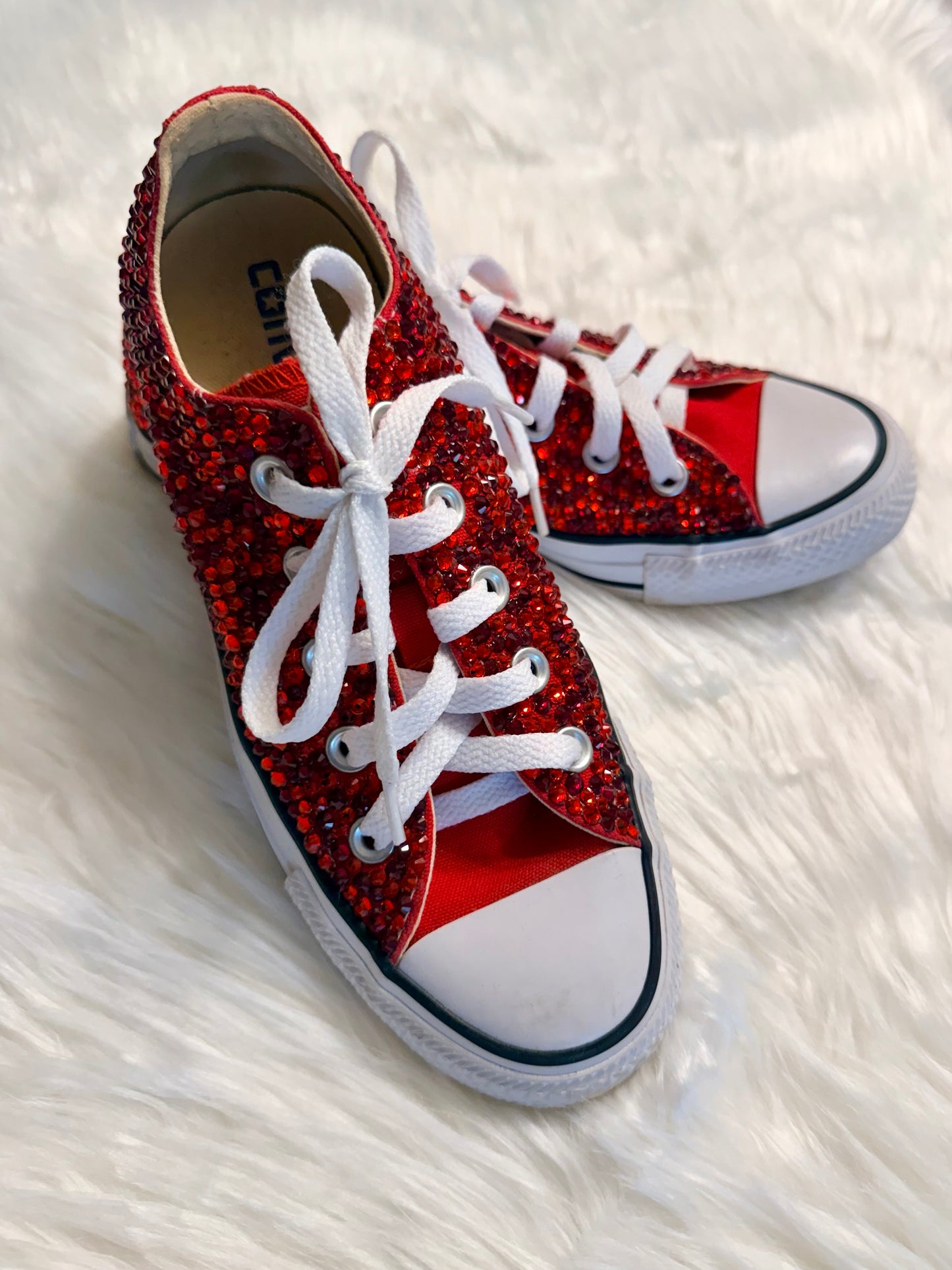 SAMPLE SALE | Bedazzled Scarlet Trainers Converse Low Top Woman Size 5.5