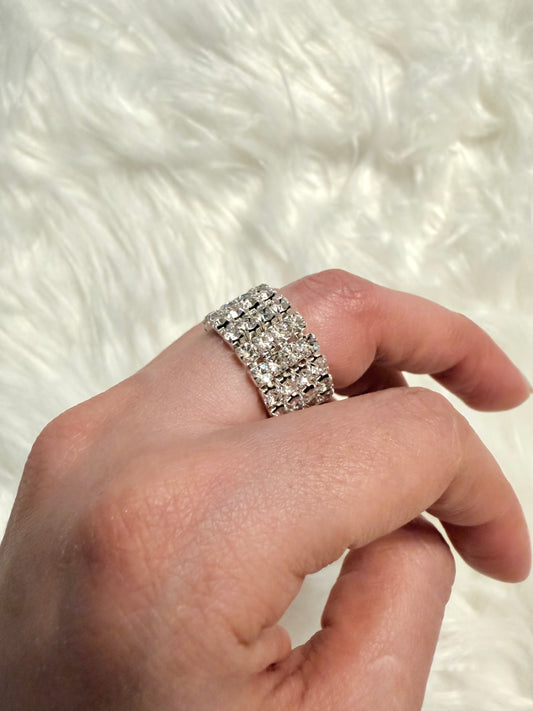 Sparkling Four Lines Ring